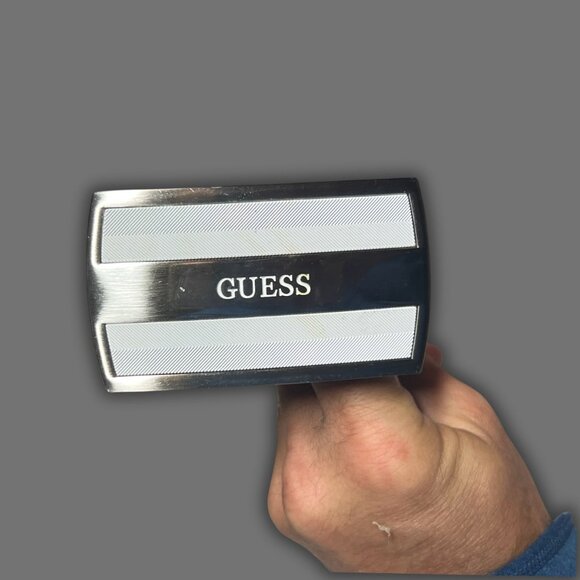 G By Guess Chevron Textured Plaque Belt In White Polyurethane & Steel - Picture 3 of 5